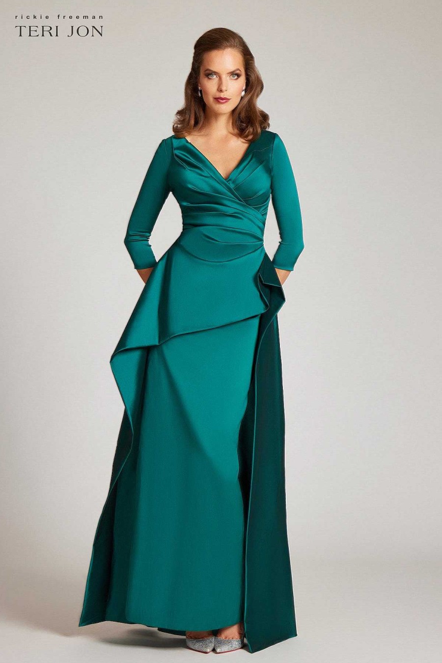 Clothing Teri Jon | Stretch Taffeta 3/4 Sleeve Surplus V Neck Gown Emerald